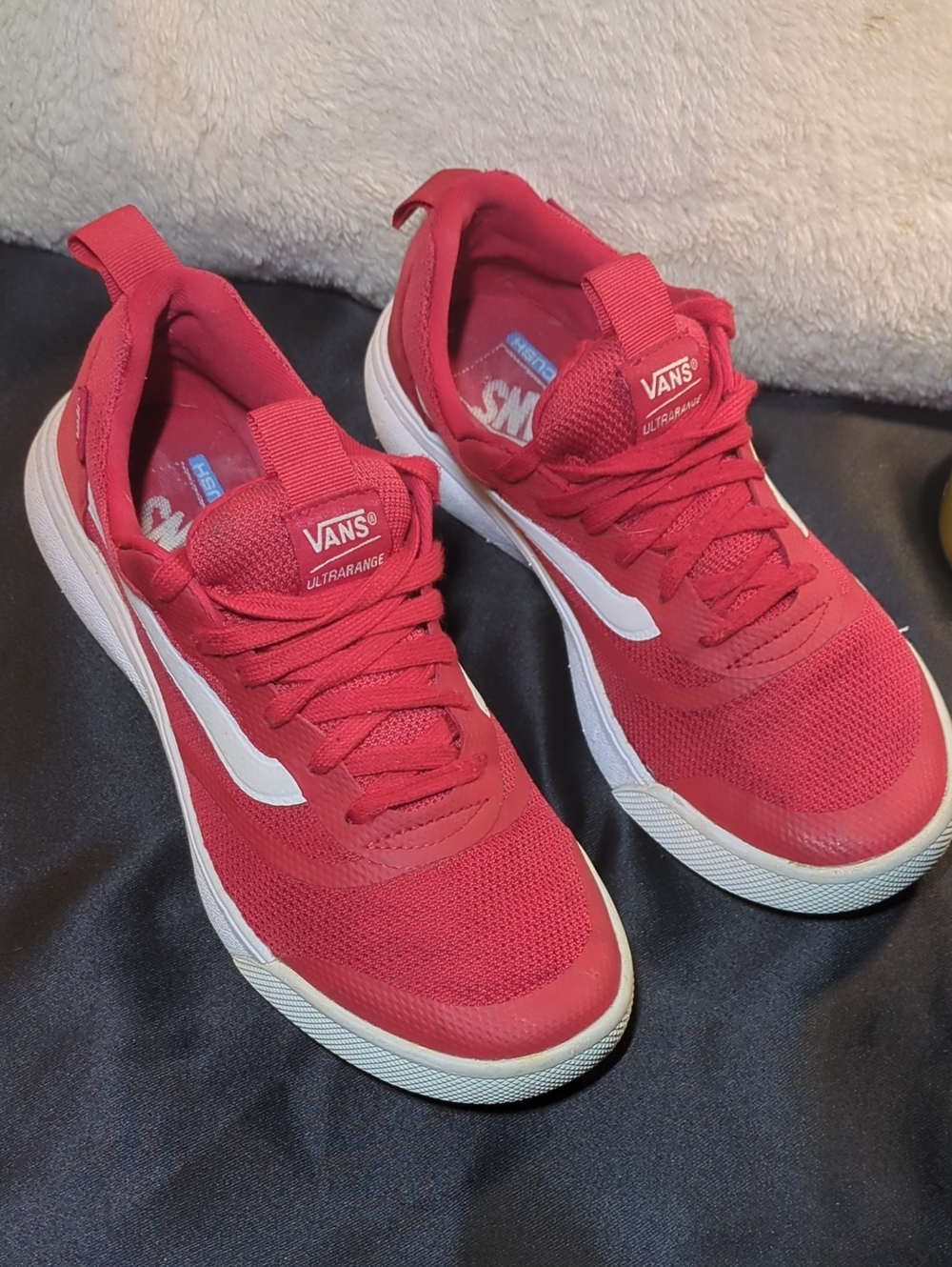 Vans Women’s Red and White Ultrarange Sneakers Size 9 NOW ONLY $25 WOW